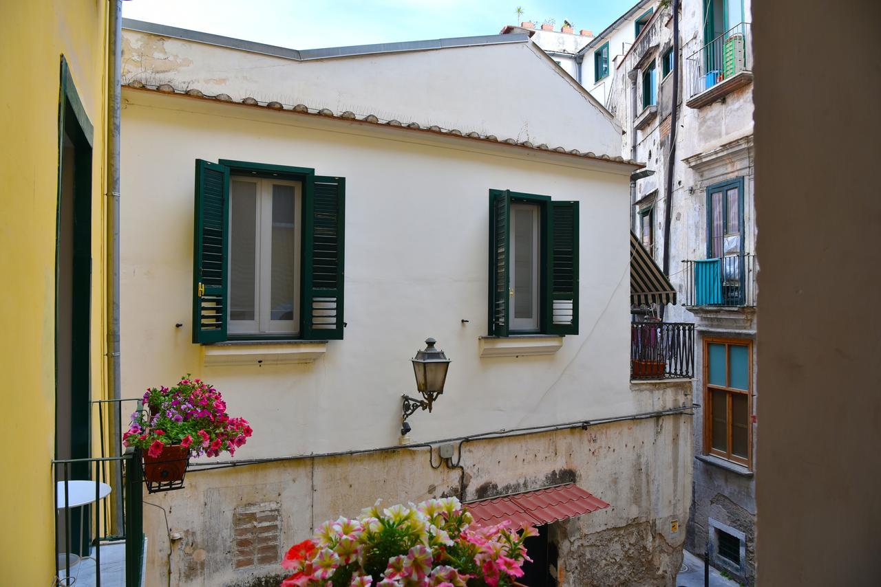 La Dolce Vita Salerno B&B 외부 사진