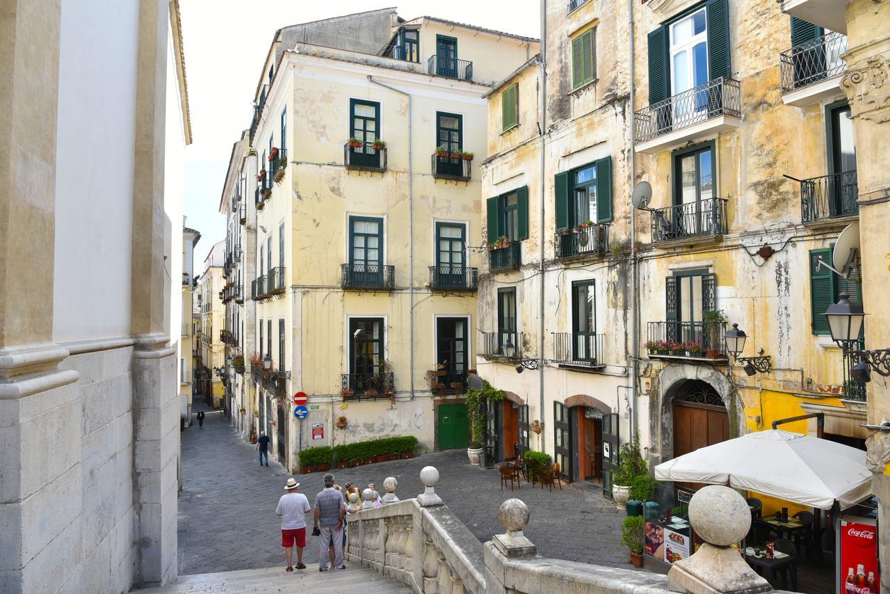 La Dolce Vita Salerno B&B 외부 사진
