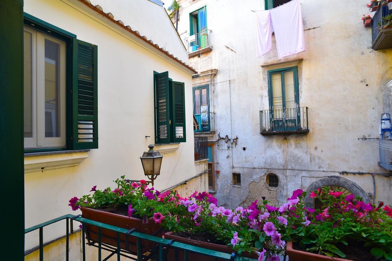 La Dolce Vita Salerno B&B 외부 사진